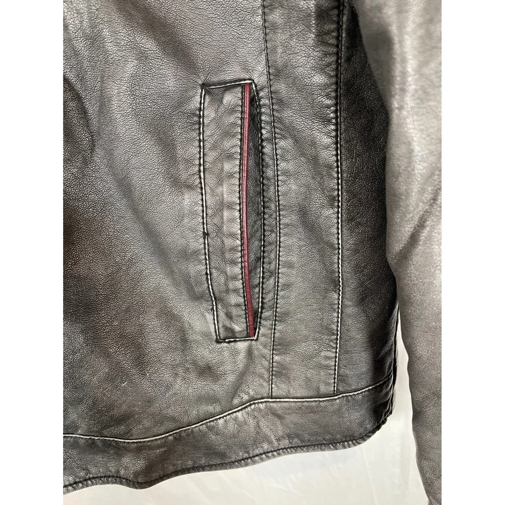 Buckle Black Mens Faux Leather Moto Racer Jacket Gray Burgundy Trim Medium